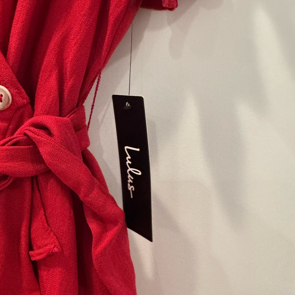🌹LULUS RUFFLED WRAP DRESS🌹 - Picture 6 of 7